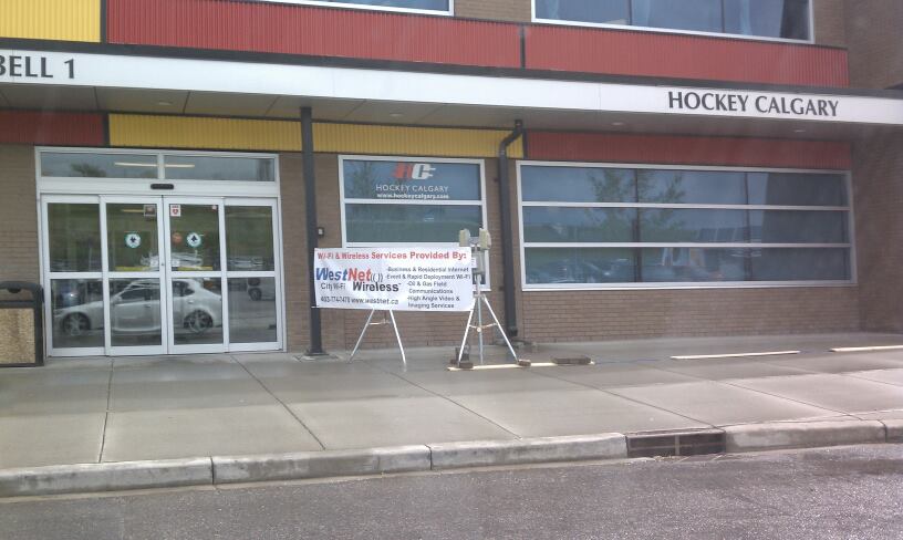 Albert Park / Radisson Heights Community Wi-Fi — Calgary's first community wireless network, 2001